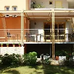 Hotel Astoria Troulos